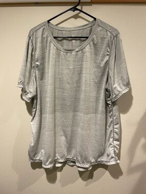 Activewear Light Gray Women's Short Sleeve too, Sz 3X